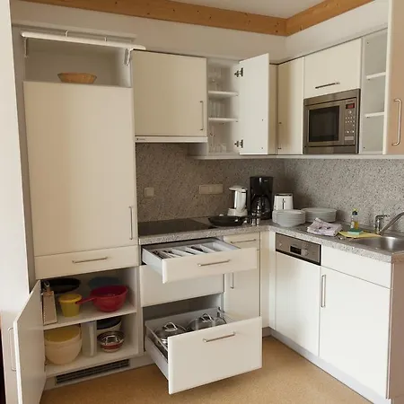 Appartementhaus Elmo Viehhauser Kg 4* Клайнарль