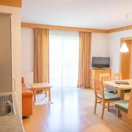 Appartementhaus Elmo Viehhauser Kg