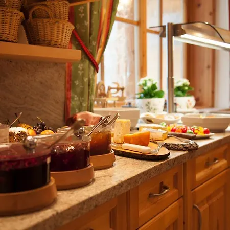 Gasthof Appartementhaus Elmo Viehhauser Kg Kleinarl